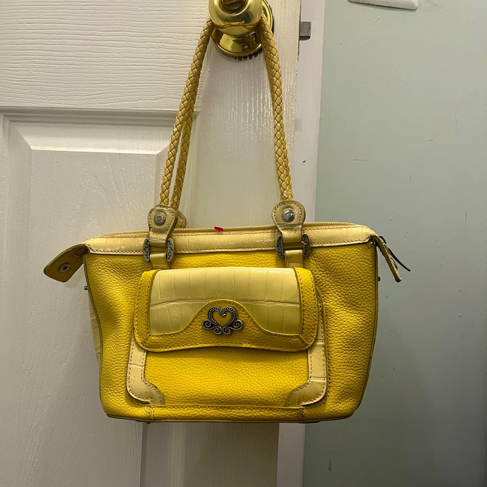 MC YELLOW SHOULDER BAG💛